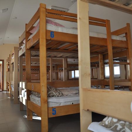 Hostel Stozhary Тернопіль Екстер'єр фото