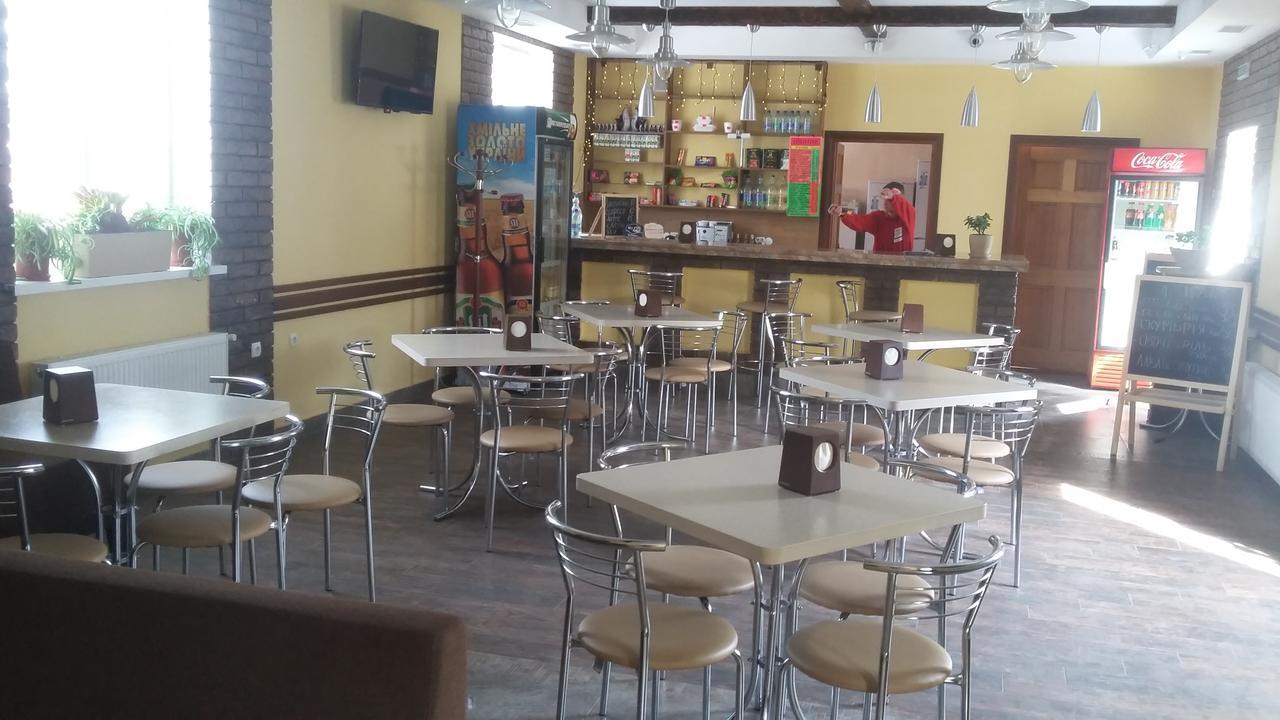 Hostel Stozhary Тернопіль Екстер'єр фото