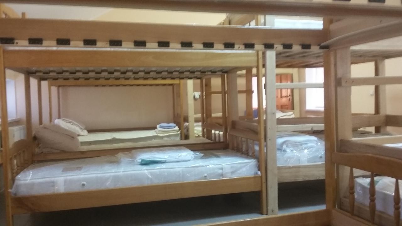 Hostel Stozhary Тернопіль Екстер'єр фото