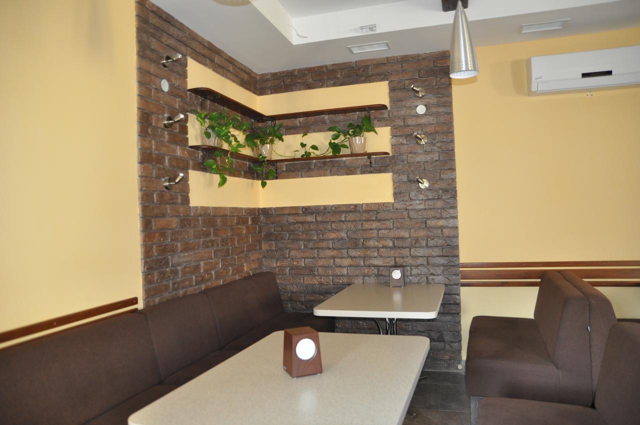 Hostel Stozhary Тернопіль Екстер'єр фото